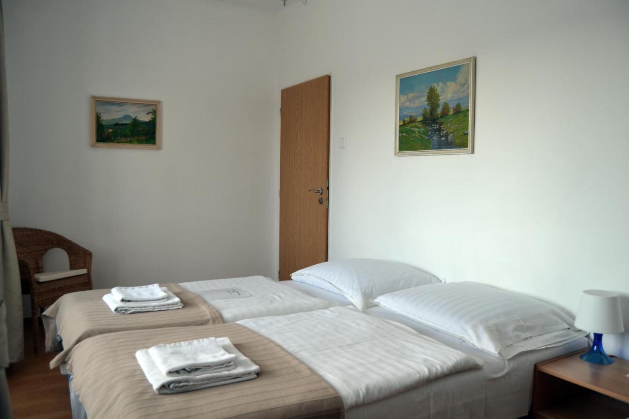 Pension Nika Prag Dış mekan fotoğraf